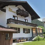 Haus Edelweiss Apartment *